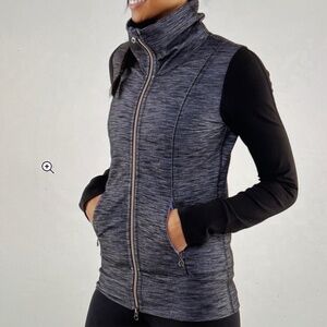 Lululemon Daily Yoga Jacket Slub Denim Polar Haze Black Pockets Zip Size10